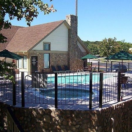 Hawthorn Suites By Wyndham Greenville Exteriör bild